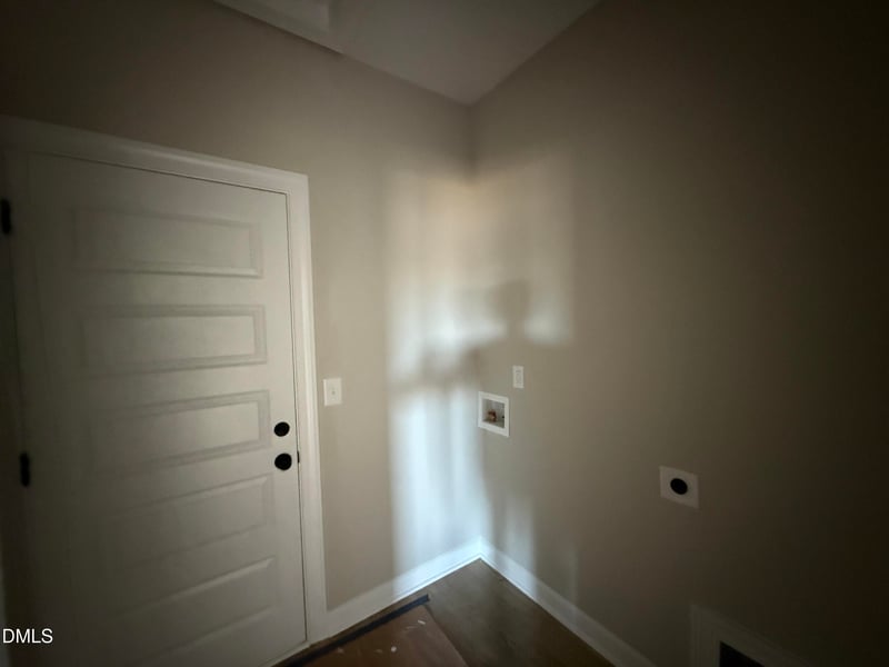 181 Royal Ave, Selma, NC 27576