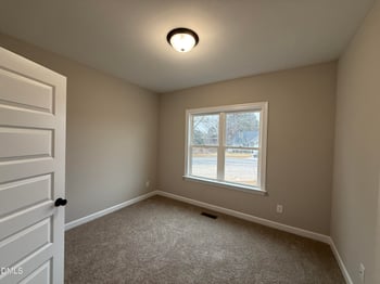 181 Royal Ave, Selma, NC 27576