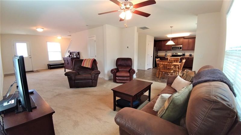 181 Solstice Dr, Haw River, NC 27258