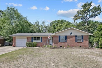 1810 Ashton Rd, Fayetteville, NC 28304