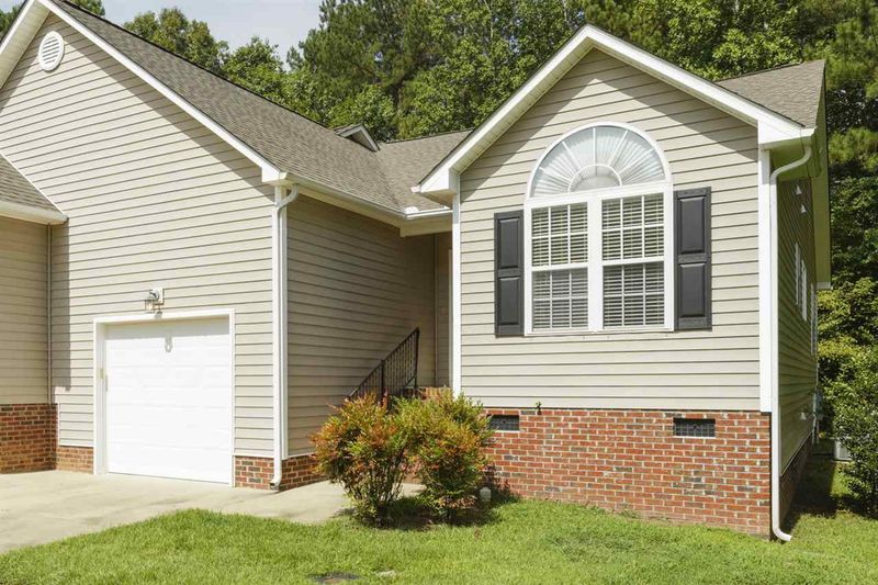 1810 W Cotton Gin Dr, Clayton, NC 27527