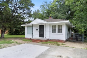 1810 Murchison Rd, Fayetteville, NC 28301