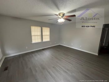 1810 Murchison Rd, Fayetteville, NC 28301