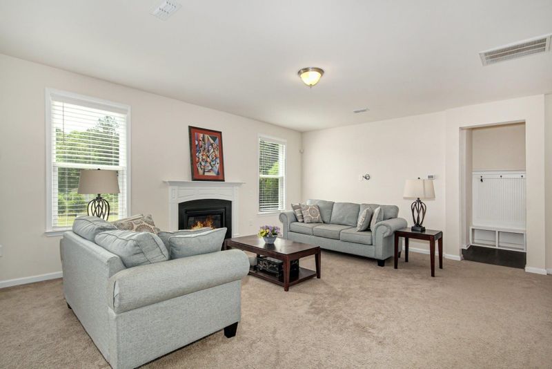 1810 Nellora Ln, Durham, NC 27703