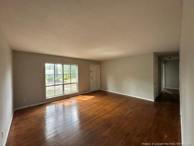 1810 Wendover Dr, Fayetteville, NC 28304