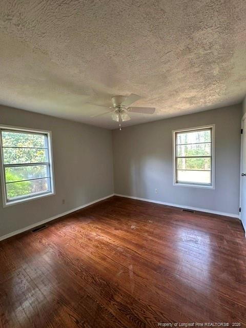 1810 Wendover Dr, Fayetteville, NC 28304