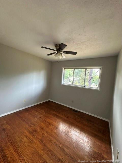 1810 Wendover Dr, Fayetteville, NC 28304