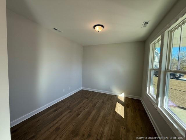 1811 Bahan Ct, Fayetteville, NC 28312