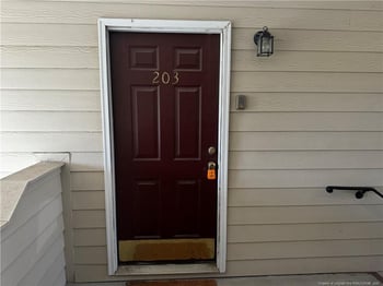 1811 Balmoral Dr #203, Fayetteville, NC 28304