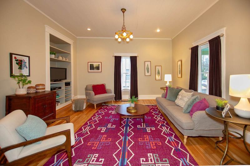 1811 Bivins St, Durham, NC 27707