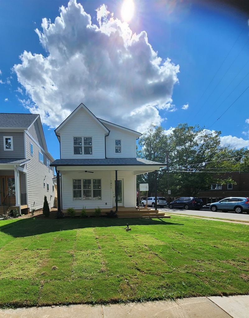 1811 Fairview Rd, Raleigh, NC 27608