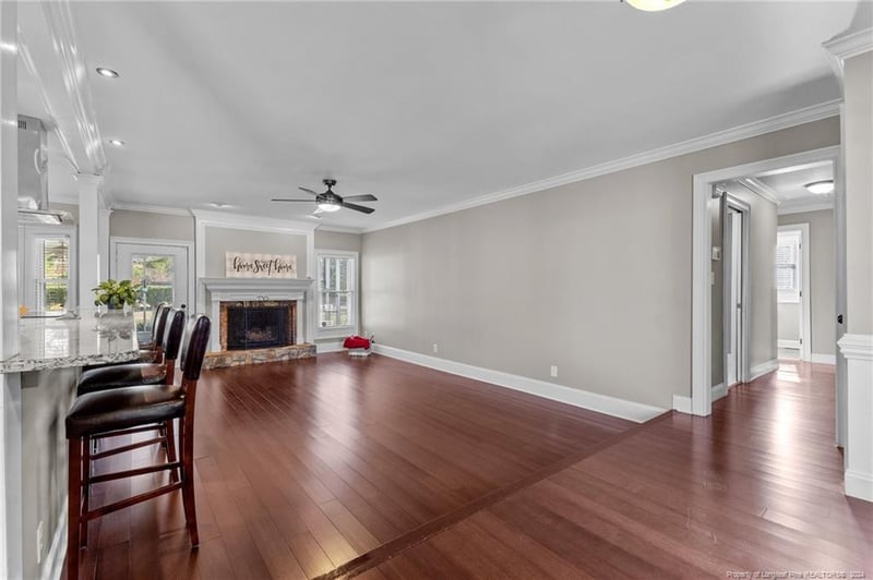 1811 Rivergate Rd, Fayetteville, NC 28304