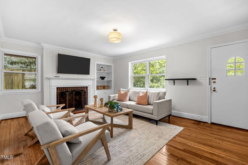 1811 University Dr, Durham, NC 27707