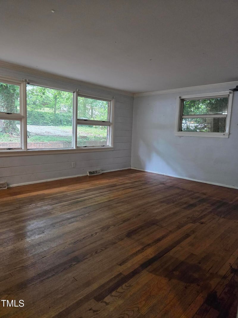 1812 Birmingham Ave, Durham, NC 27704