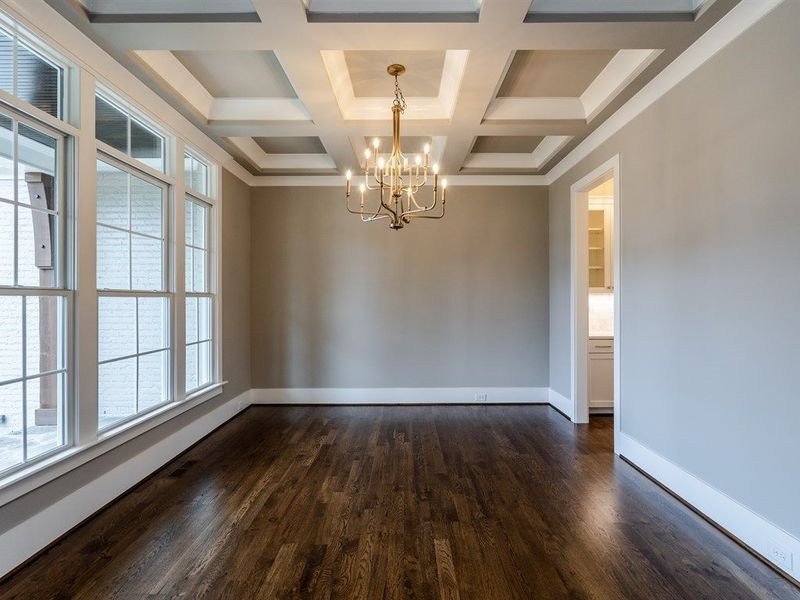 1812 Center Ridge Dr, Apex, NC 27502
