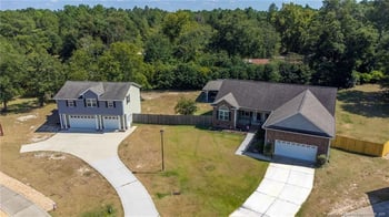 1812 Citidancer Ct, Hope Mills, NC 28348