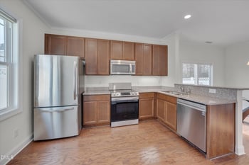 1812 Falls Landing Dr, Raleigh, NC 27614