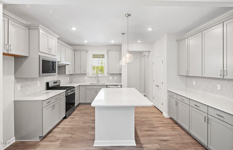 1812 Gazania Dr, Fuquay Varina, NC 27526