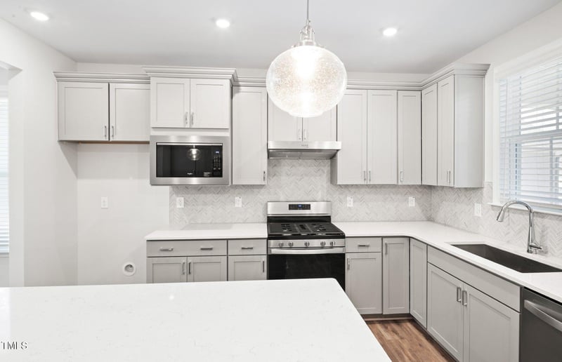 1812 Gazania Dr, Fuquay Varina, NC 27526