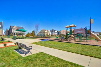 1812 Hemby Ridge Ln, Morrisville, NC 27560