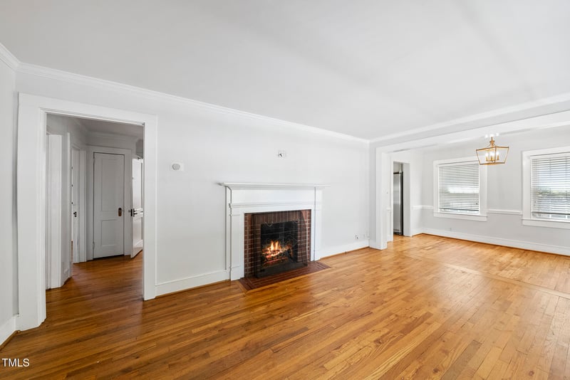 1812 Hilton St, Raleigh, NC 27608