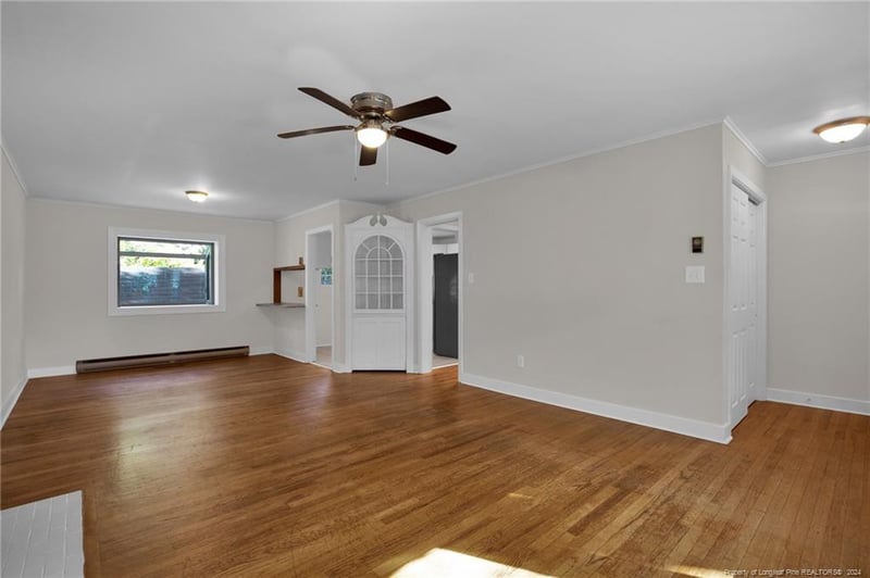 1812 Lyon Rd, Fayetteville, NC 28303