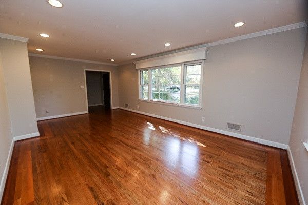 1812 Manuel St, Raleigh, NC 27612