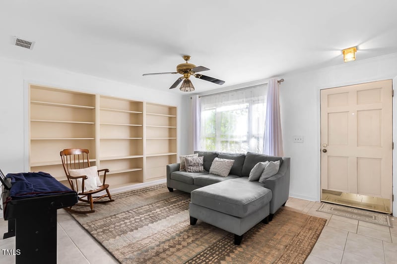 1812 Orange Grove Rd #101, Hillsborough, NC 27278