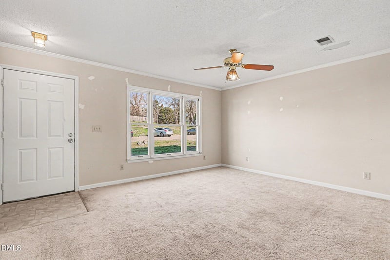 1812 Orange Grove Rd #118, Hillsborough, NC 27278