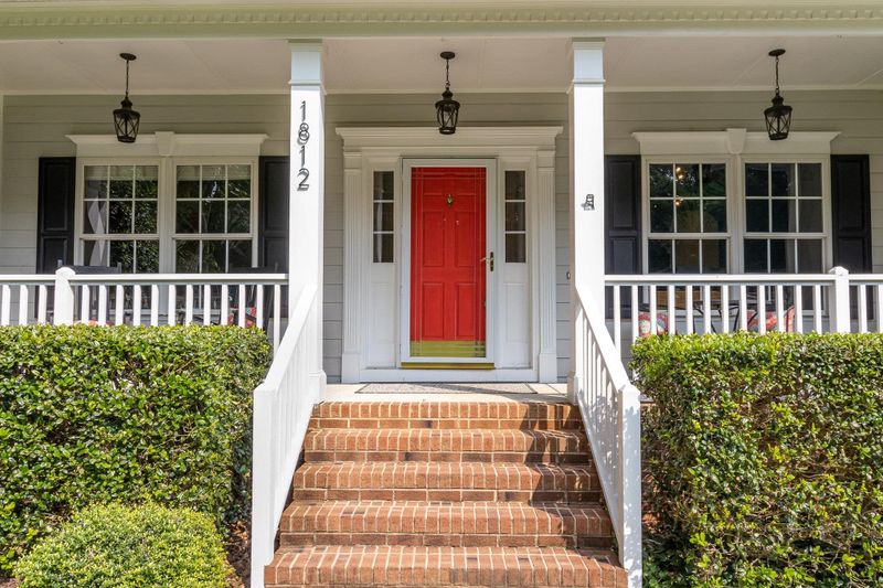 1812 Patrick Henry Ln, Hillsborough, NC 27278
