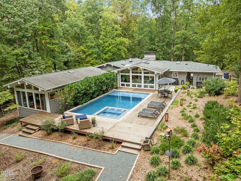 1812 Rolling Rd, Chapel Hill, NC 27514