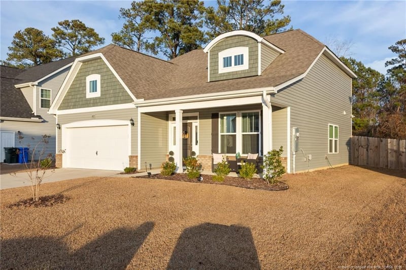 1812 Stackhouse Dr, Fayetteville, NC 28314