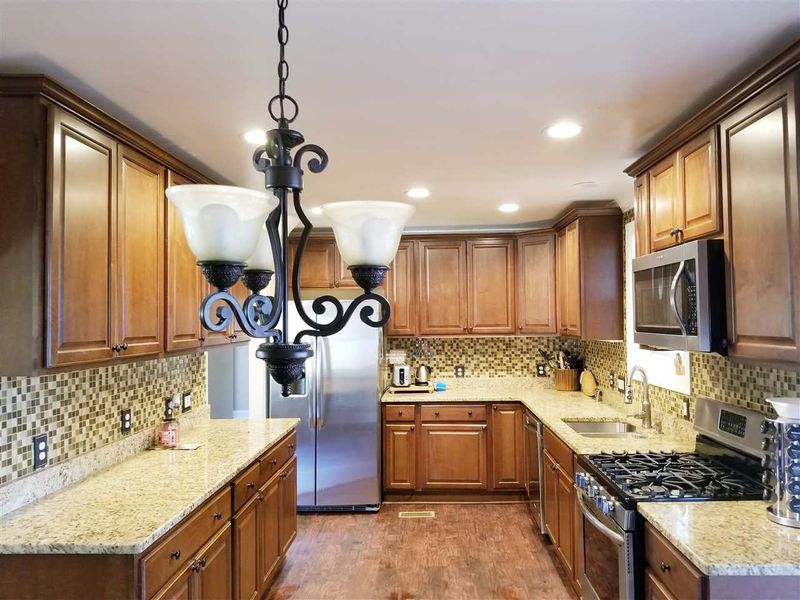 1812 Tee Dee Ct, Raleigh, NC 27610