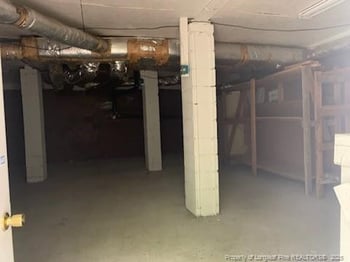 1813 Ashton Rd, Fayetteville, NC 28304