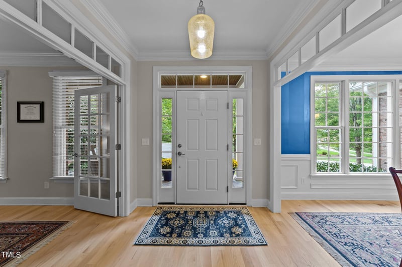 1813 Blackstone Dr, Durham, NC 27712