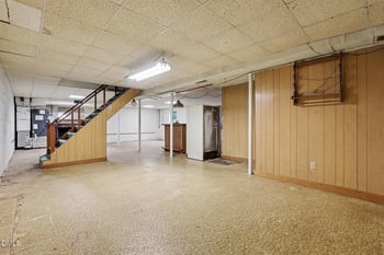 1813 Carbonton Rd, Sanford, NC 27330