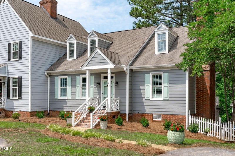 1813 Carrington Dr, Raleigh, NC 27615