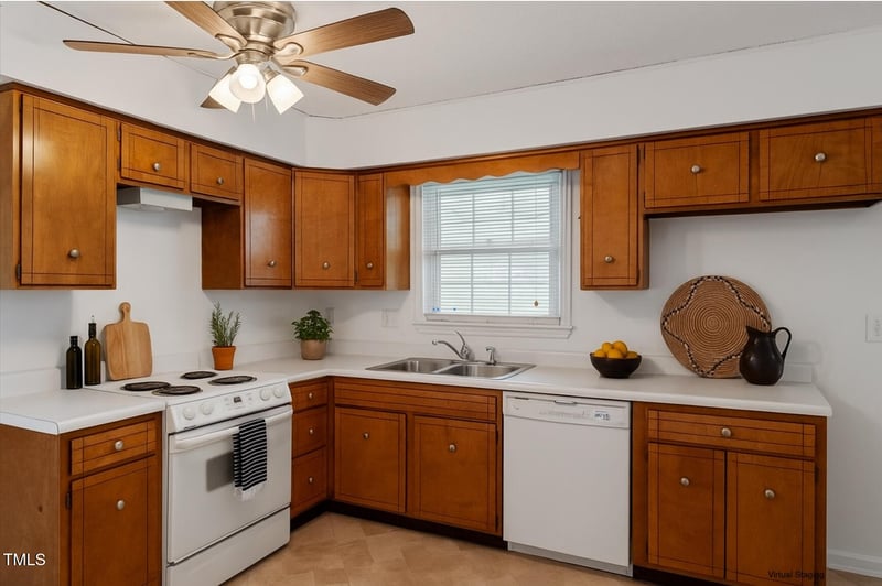 1813 Grady Dr, Durham, NC 27712