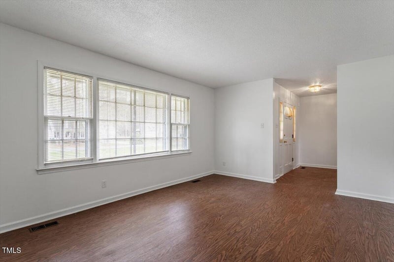 1813 Grady Dr, Durham, NC 27712
