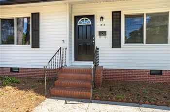 1813 Manteo St, Fayetteville, NC 28303