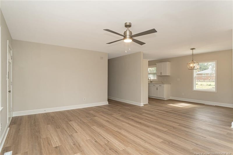 1813 Manteo St, Fayetteville, NC 28303