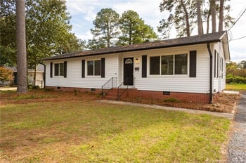 1813 Manteo St, Fayetteville, NC 28303