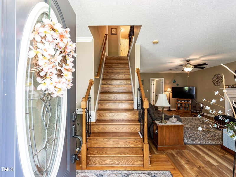 1813 Middle Ridge Dr, Willow Springs, NC 27592