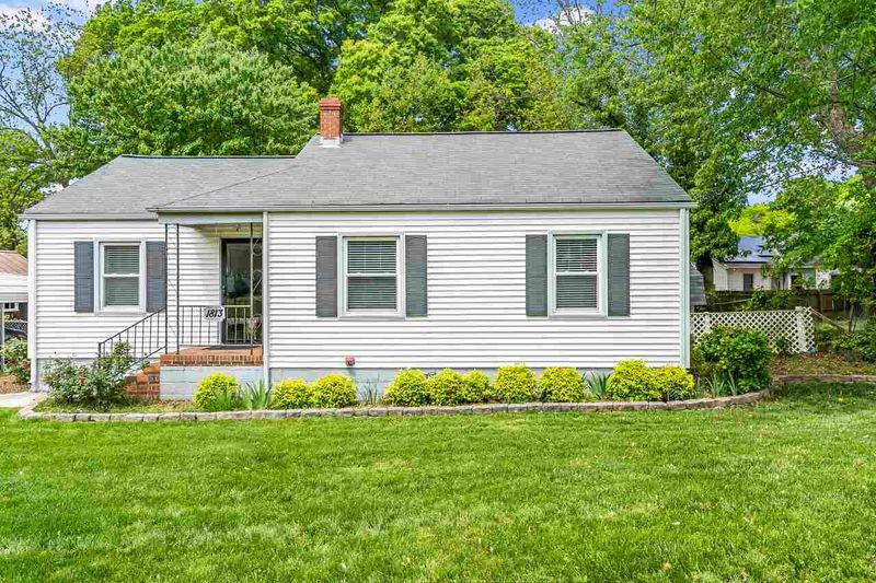 1813 Midwood Dr, Raleigh, NC 27604