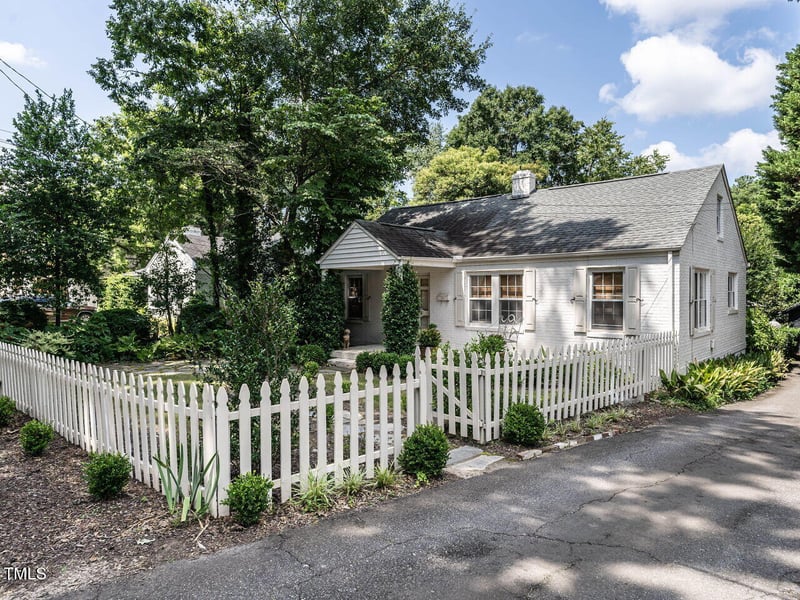 1813 Ridley St, Raleigh, NC 27608