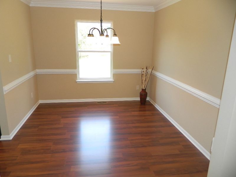 1813 Riverknoll Dr, Raleigh, NC 27610