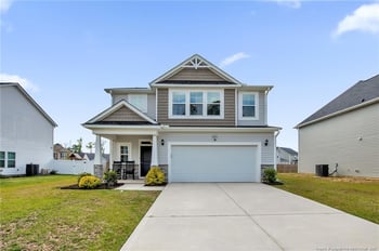 1813 Stackhouse Dr, Fayetteville, NC 28314
