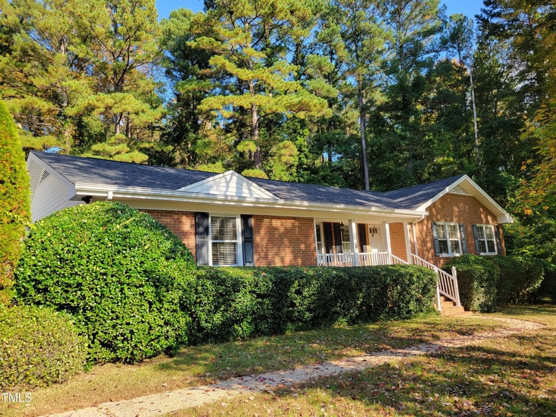 1813 Sutphin Dr, Sanford, NC 27330