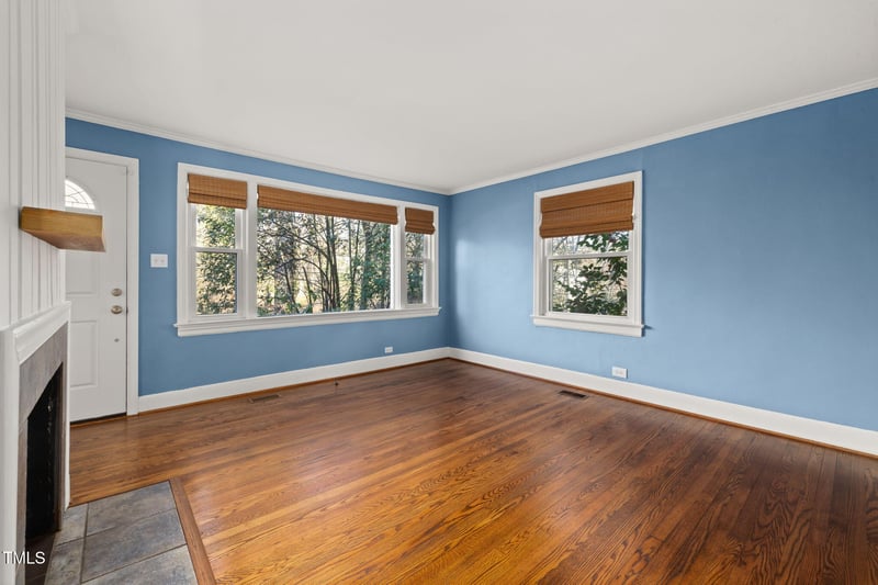 1813 University Dr, Durham, NC 27707