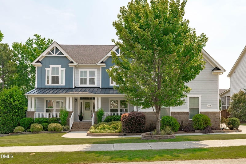 1813 Venezia Way, Apex, NC 27502